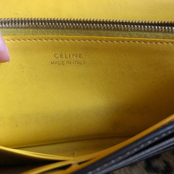 Authentic Celine snap wallet - Picture 8 of 12